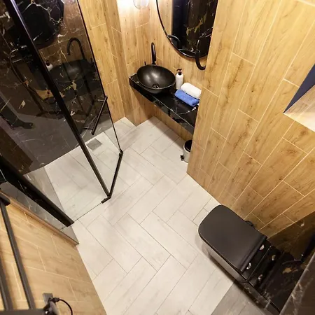 Lägenhet Leogrand On Shpytalna 21 Lviv